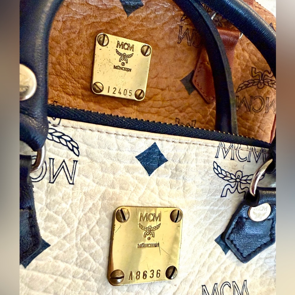👑✅PRICE FIRM✅ AUTHENTIC MCM Visetos Mini Hand Bags Duo Set - Picture 4 of 17